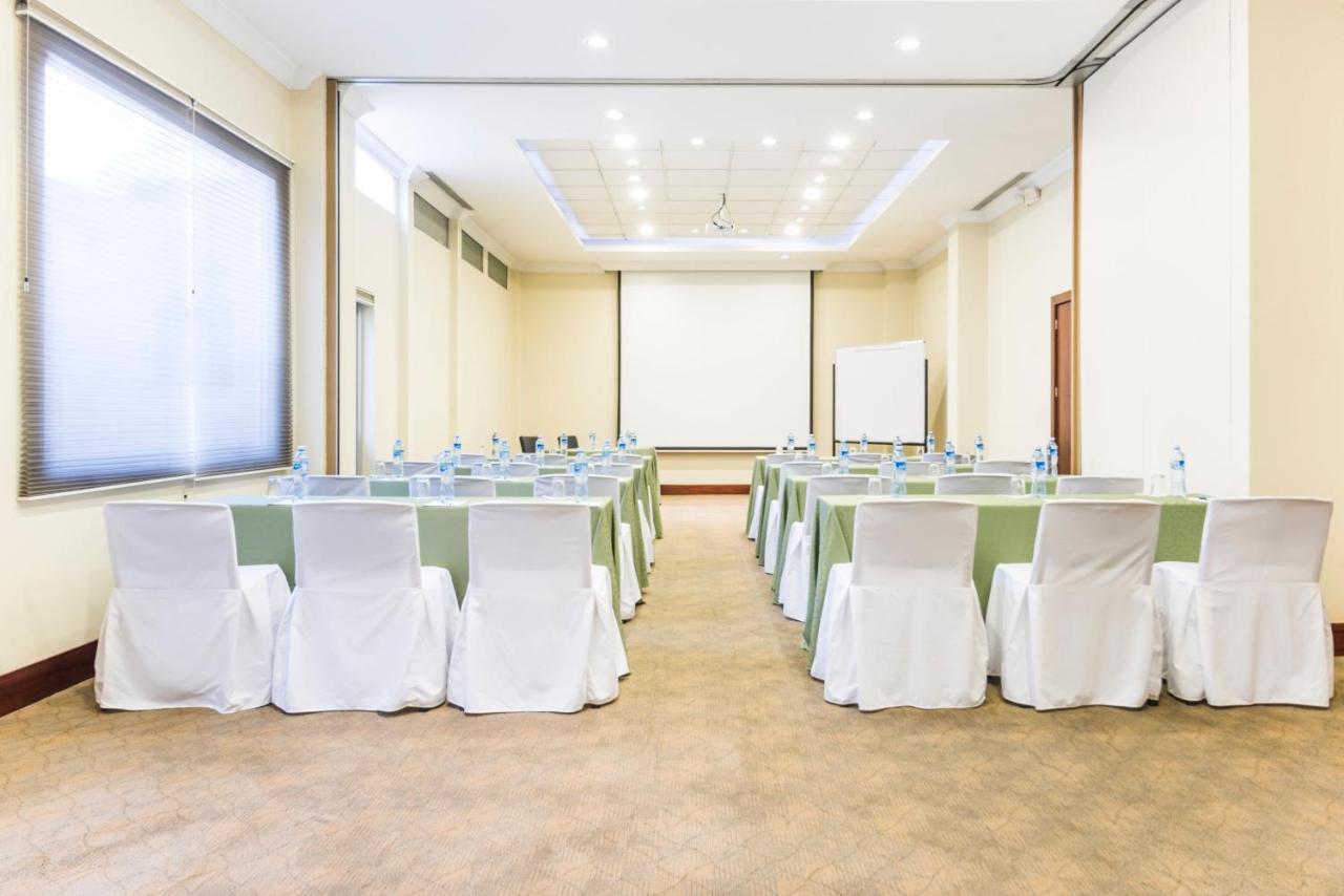 Holiday Inn Express Quito By Ihg Εξωτερικό φωτογραφία