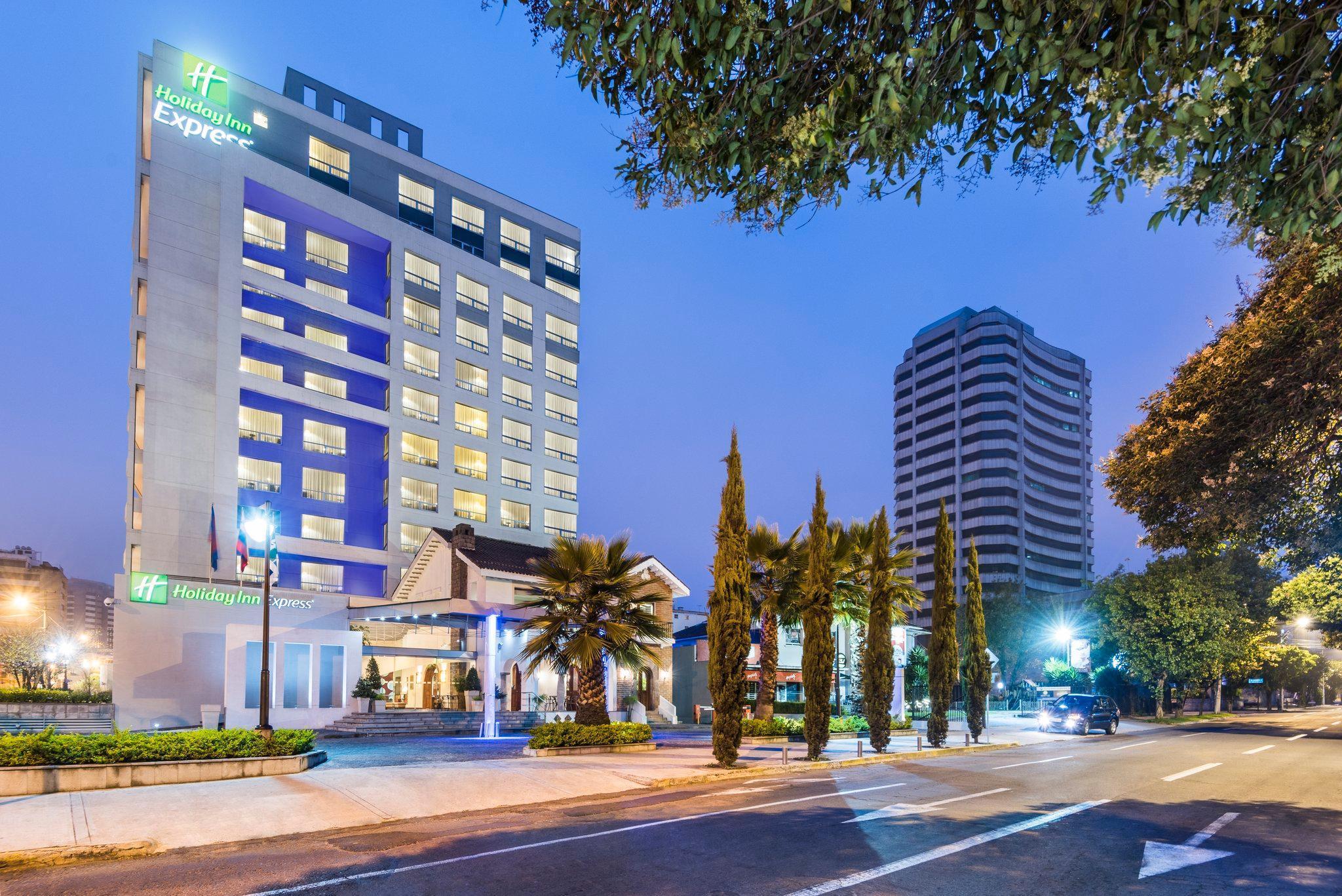 Holiday Inn Express Quito By Ihg Εξωτερικό φωτογραφία
