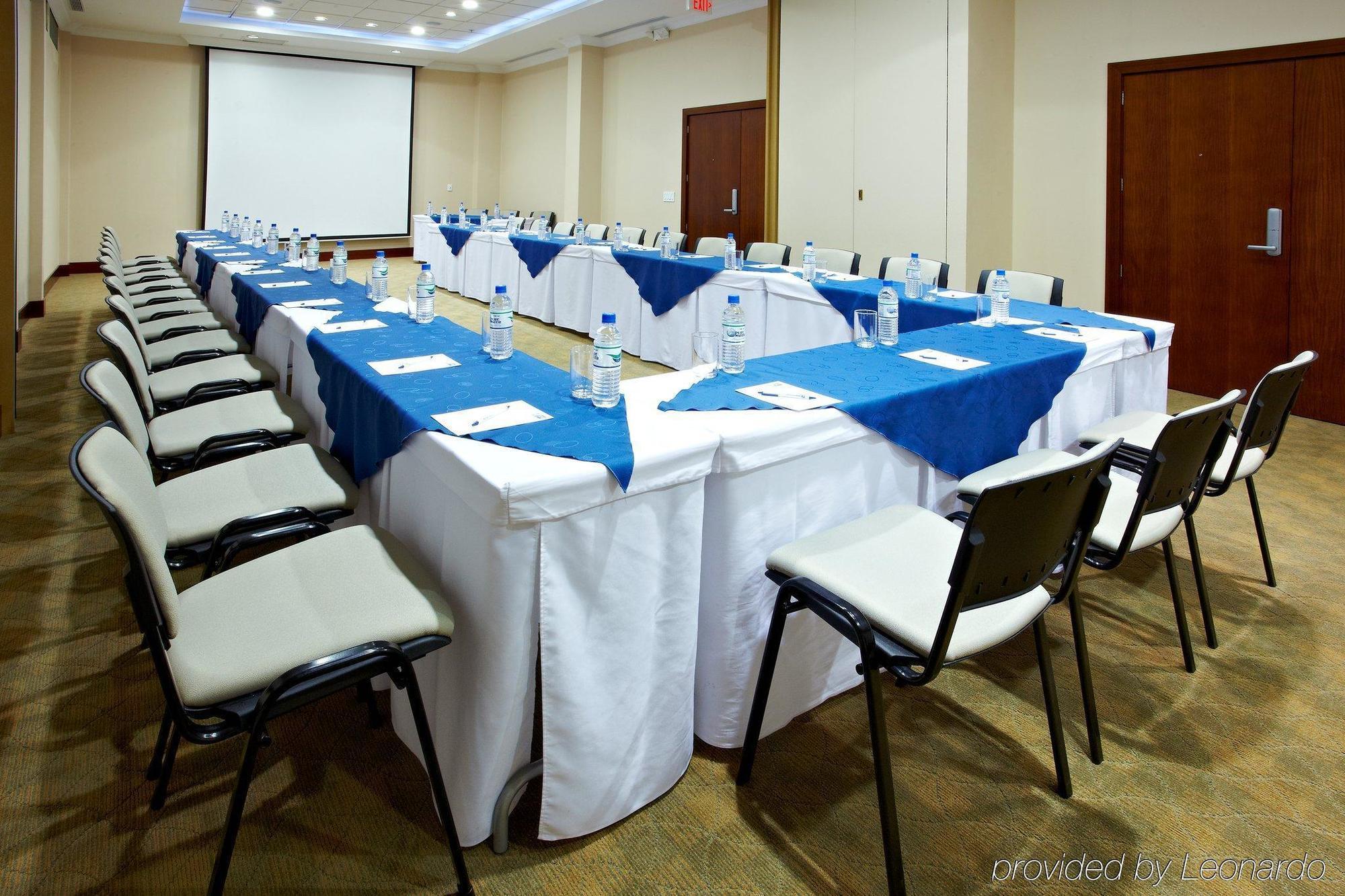 Holiday Inn Express Quito By Ihg Ανέσεις φωτογραφία