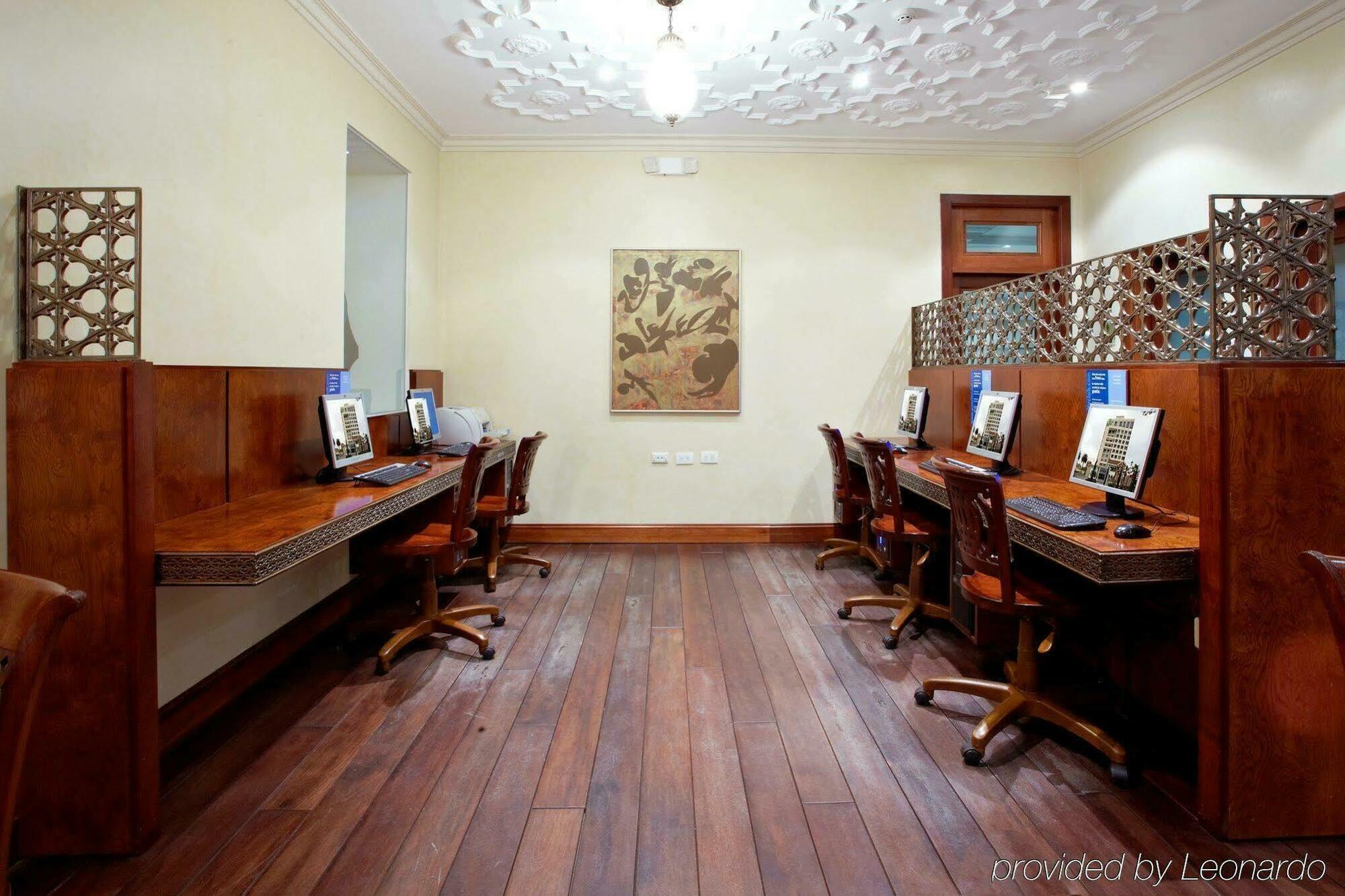 Holiday Inn Express Quito By Ihg Εξωτερικό φωτογραφία